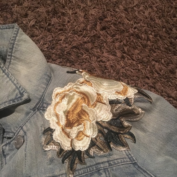 Jean jacket - Picture 4 of 4